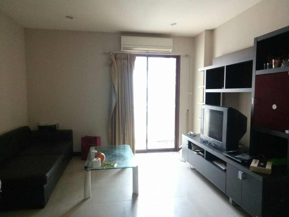 ขายคอนโดรัชดา ห้วยขวาง : กลางกรุงรีสอร์ท รัชดา