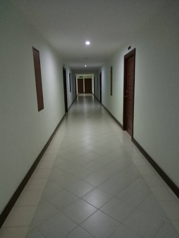 ขายคอนโดรัชดา ห้วยขวาง : กลางกรุงรีสอร์ท รัชดา