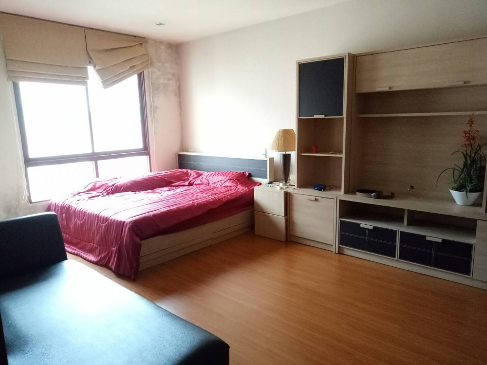 ขายคอนโดรัชดา ห้วยขวาง : กลางกรุงรีสอร์ท รัชดา