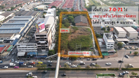 ขายที่ดินสมุทรปราการ สำโรง : ขายที่ดิน ติดถนนเทพารักษ์ (ใกล้จุดขึ้นลง Motorway 100 m.+ใกล้เมกะบางนา 6 Km.) เนื้อที่ 7-0-71 ไร่ เหมาะสร้างโครงการจัดสรร