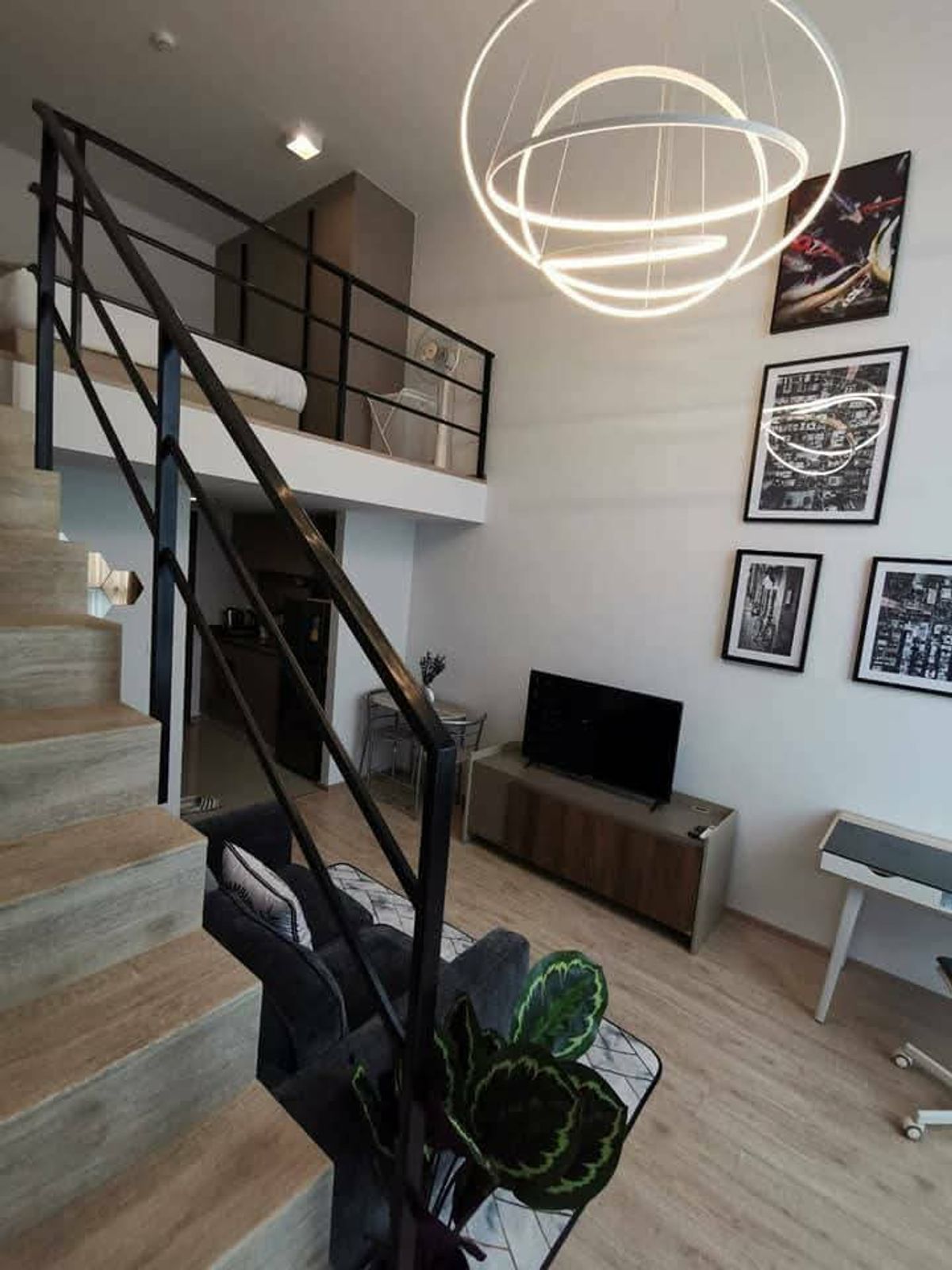 For RentCondoRama9, Petchburi, RCA : 🍀Condo for rent Ideo New Rama9, 1 bedroom, 31.34 sq. m, near ARL Ramkhamhaeng, near ABAC, near shopping mall, beautiful room, high ceiling, only 22000-