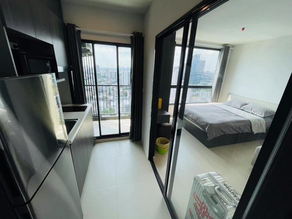 For RentCondoOnnut, Udomsuk : Elio Del Nest Udomsuk for rent, new room, never lived, just finished. fully furnished Pool view