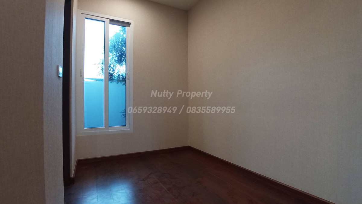 ขายบ้านลาดพร้าว เซ็นทรัลลาดพร้าว : บ้านเดี่ยวสุดยอดทำเลซอยลาดพร้าว 1 (The Gallery House Pattern)