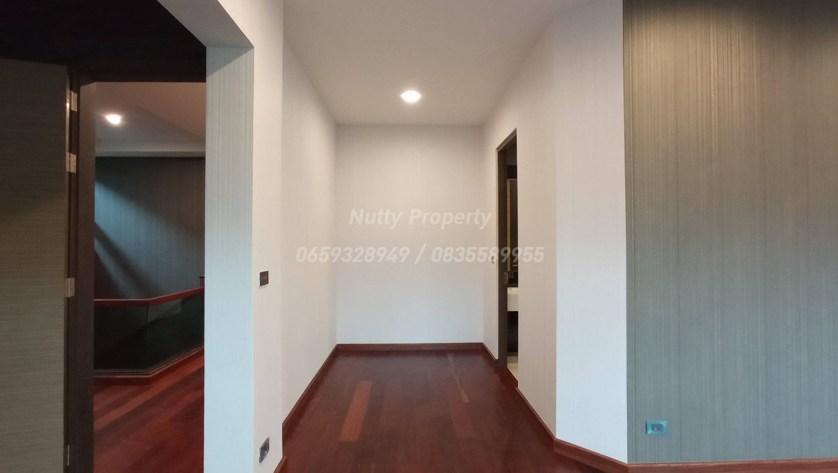 ขายบ้านลาดพร้าว เซ็นทรัลลาดพร้าว : บ้านเดี่ยวสุดยอดทำเลซอยลาดพร้าว 1 (The Gallery House Pattern)