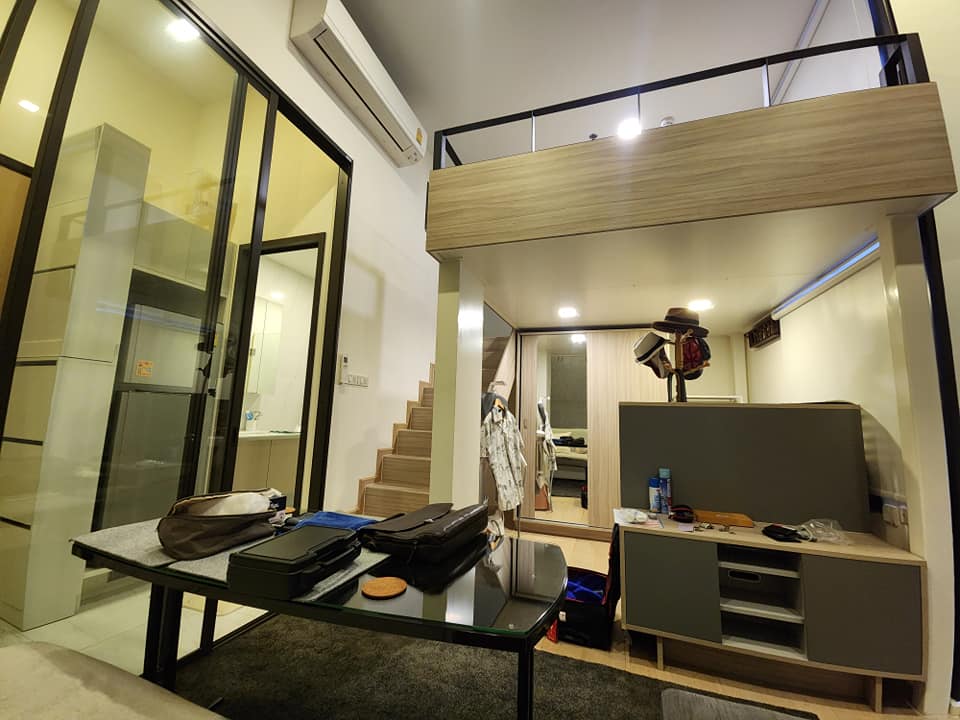 For RentCondoRama9, Petchburi, RCA : Condo for rent at Chewathai Residence Asoke, Duplex room, 1 bedroom 🔥 near MRT New Phetchaburi 🔥