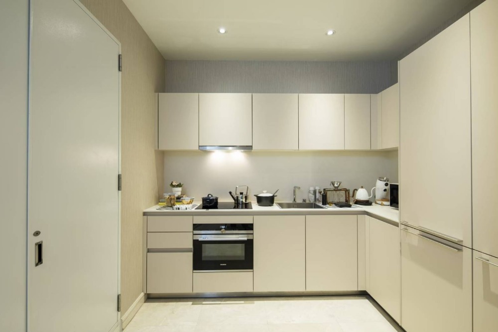 ขายคอนโดวิทยุ ชิดลม หลังสวน : For Sale Magnolias Ratchadamri Boulevard (แมกโนเลียส์ ราชดำริ บูเลอวาร์ด) BTS ชิดลม BTS ราชดำริ