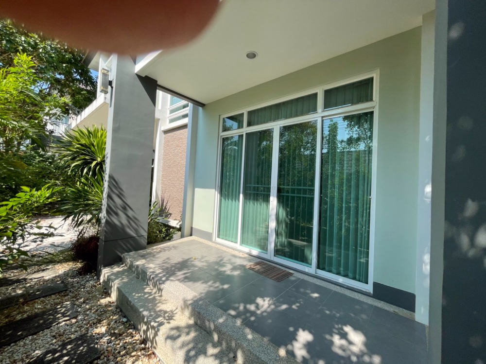 ขายบ้านพุทธมณฑล ศาลายา : ขายบ้านเดี่ยว 2 ชั้น  ม.บางกอกบลูเลอวาร์ด ปิ่นเกล้า-เพชรเกษม  ถ.พุทธมณฑลสาย4  ต.กระทุ่มล้ม  อ.สามพราน  นครปฐม