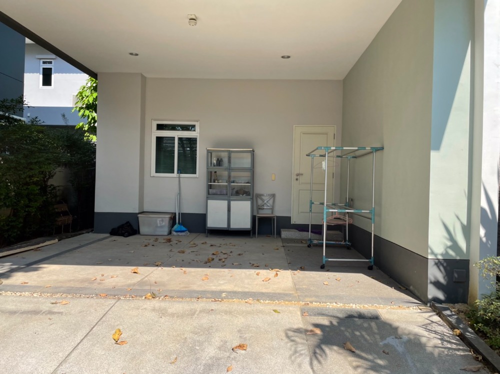 ขายบ้านพุทธมณฑล ศาลายา : ขายบ้านเดี่ยว 2 ชั้น  ม.บางกอกบลูเลอวาร์ด ปิ่นเกล้า-เพชรเกษม  ถ.พุทธมณฑลสาย4  ต.กระทุ่มล้ม  อ.สามพราน  นครปฐม