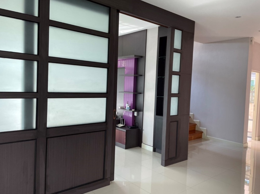 ขายบ้านพุทธมณฑล ศาลายา : ขายบ้านเดี่ยว 2 ชั้น  ม.บางกอกบลูเลอวาร์ด ปิ่นเกล้า-เพชรเกษม  ถ.พุทธมณฑลสาย4  ต.กระทุ่มล้ม  อ.สามพราน  นครปฐม