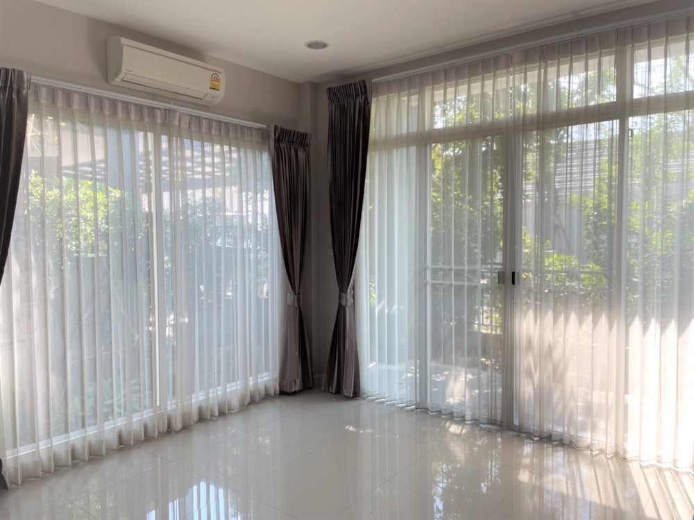 ขายบ้านพุทธมณฑล ศาลายา : ขายบ้านเดี่ยว 2 ชั้น  ม.บางกอกบลูเลอวาร์ด ปิ่นเกล้า-เพชรเกษม  ถ.พุทธมณฑลสาย4  ต.กระทุ่มล้ม  อ.สามพราน  นครปฐม