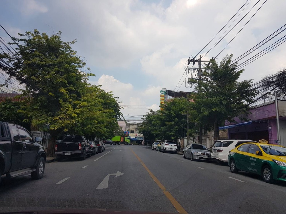 ขายที่ดินพระราม 8 สามเสน ราชวัตร : ขายที่ดินติดถนนพิชัย ใกล้สามแยกพิชัย-นครไชยศรี