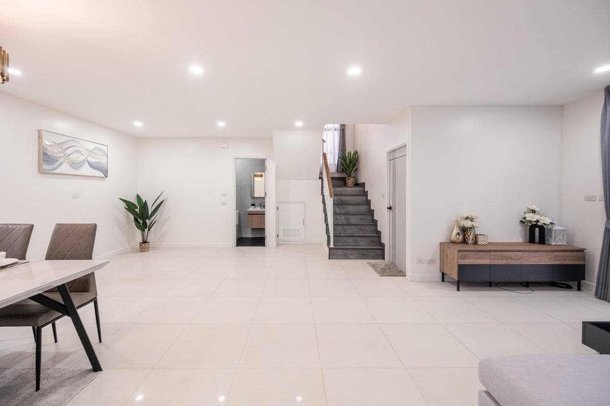 ขายทาวน์โฮมลาดกระบัง สุวรรณภูมิ : 💥ขายด่วนบ้านเดี่ยวพฤกษาทาวน์ เน็กซ์ อ่อนนุช-พระราม 9 /แต่งใหม่พร้อมอยู่💥