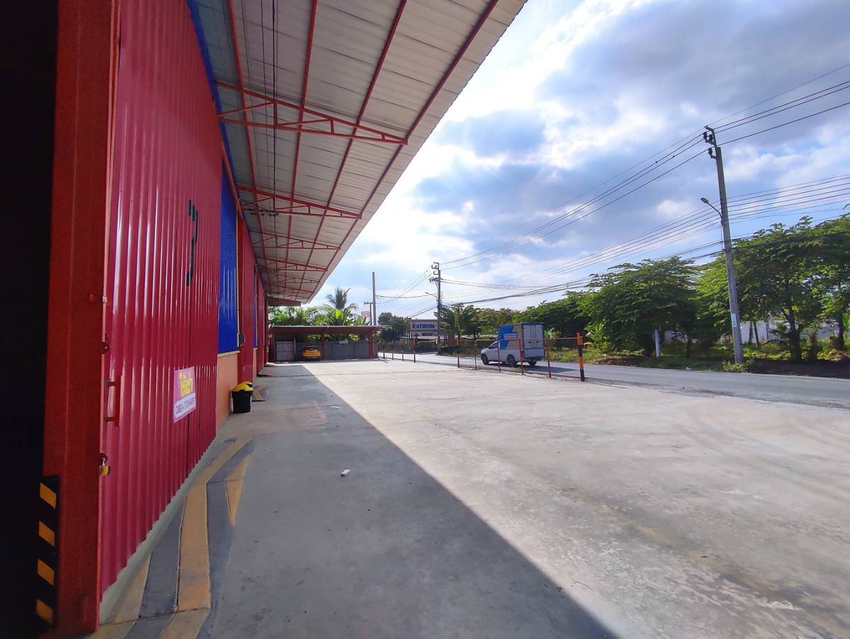 For RentWarehouseNonthaburi, Bang Yai, Bangbuathong : MTK025 Warehouse for rent / factory for rent, Rama 5, Ratchaphruek, Nakhon In, Borommaratchachonnani Park.