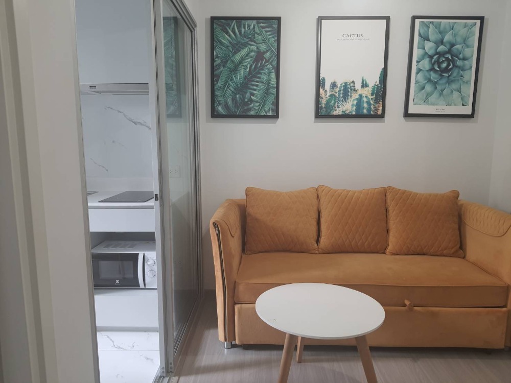 For RentCondoLadprao, Central Ladprao : Condo for rent, The tree Ladprao 15, The tree Ladprao 15, a new condo, fully furnished, ready to move in, near Phayathai BTS station, convenient to travel!