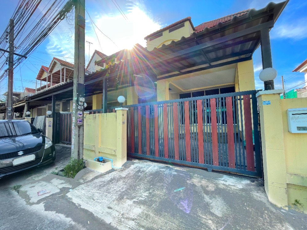 ให้เช่าทาวน์โฮมลาดกระบัง สุวรรณภูมิ : ปล่อยเช่า ทาวน์เฮาส์ พนาสนธิ์ (2 ชั้น - 3 นอน 2 น้ำ )  - ประเวศ - (47.1sqwah) (For rent : Panason Townhouse / nice unit)