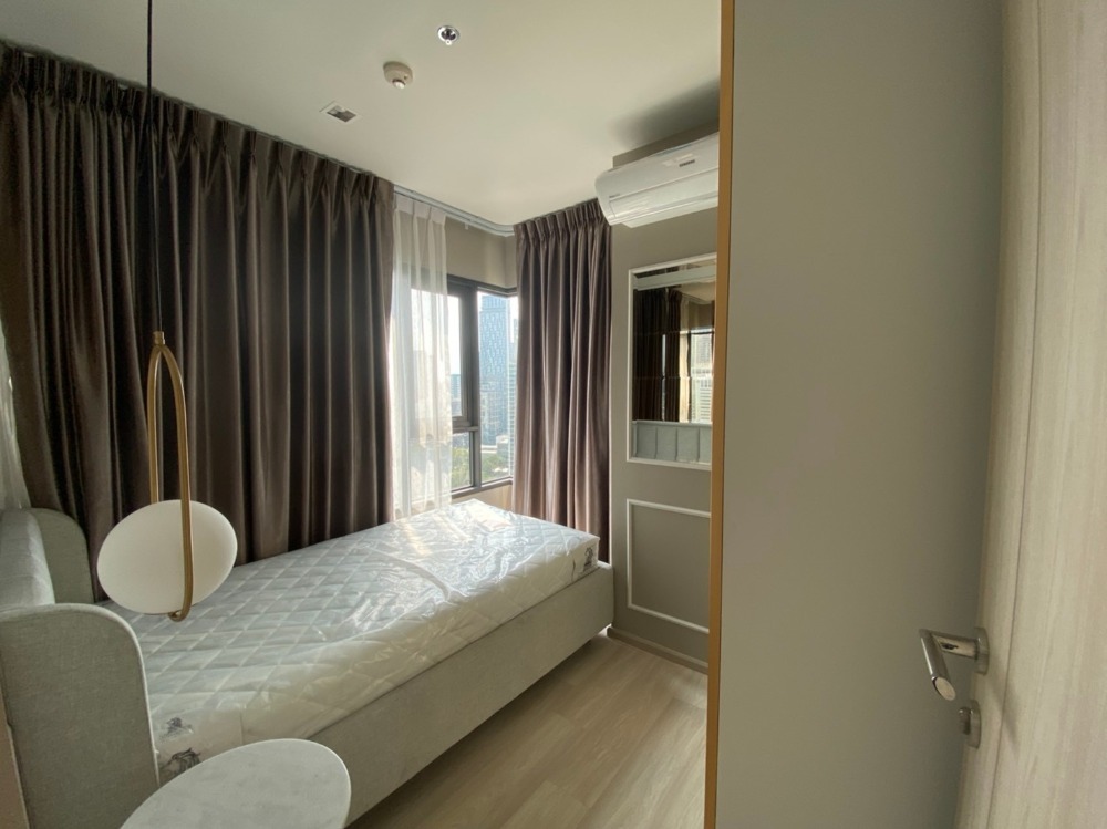 ให้เช่าคอนโดวิทยุ ชิดลม หลังสวน : Condo life one wireless for rent