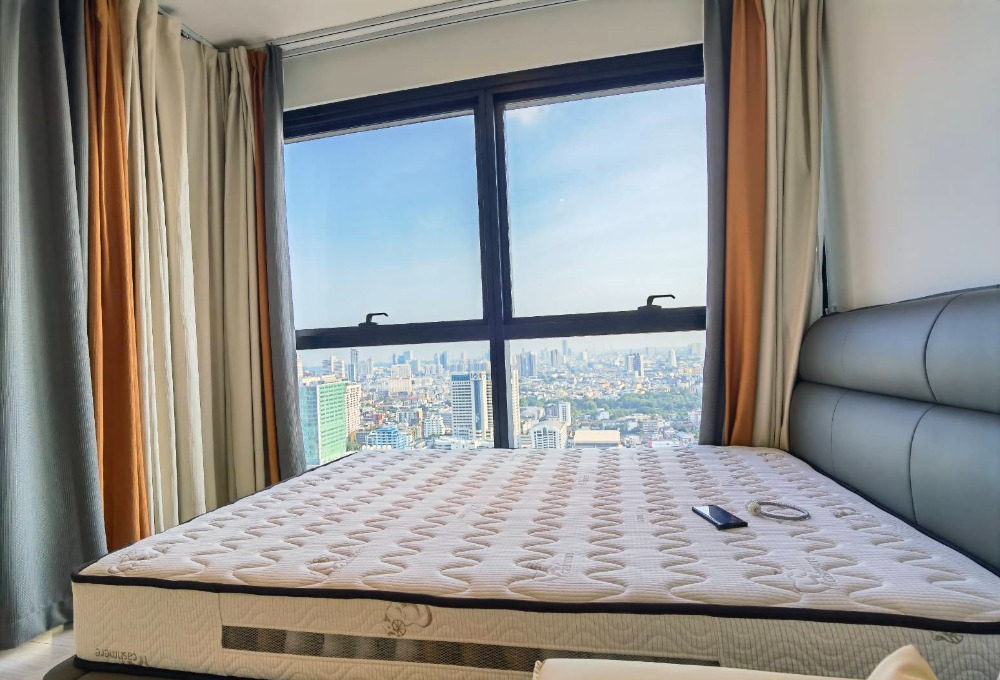 ให้เช่าคอนโดสีลม ศาลาแดง บางรัก : Condo the lofts silom for rent