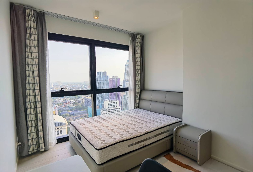 ให้เช่าคอนโดสีลม ศาลาแดง บางรัก : Condo the lofts silom for rent