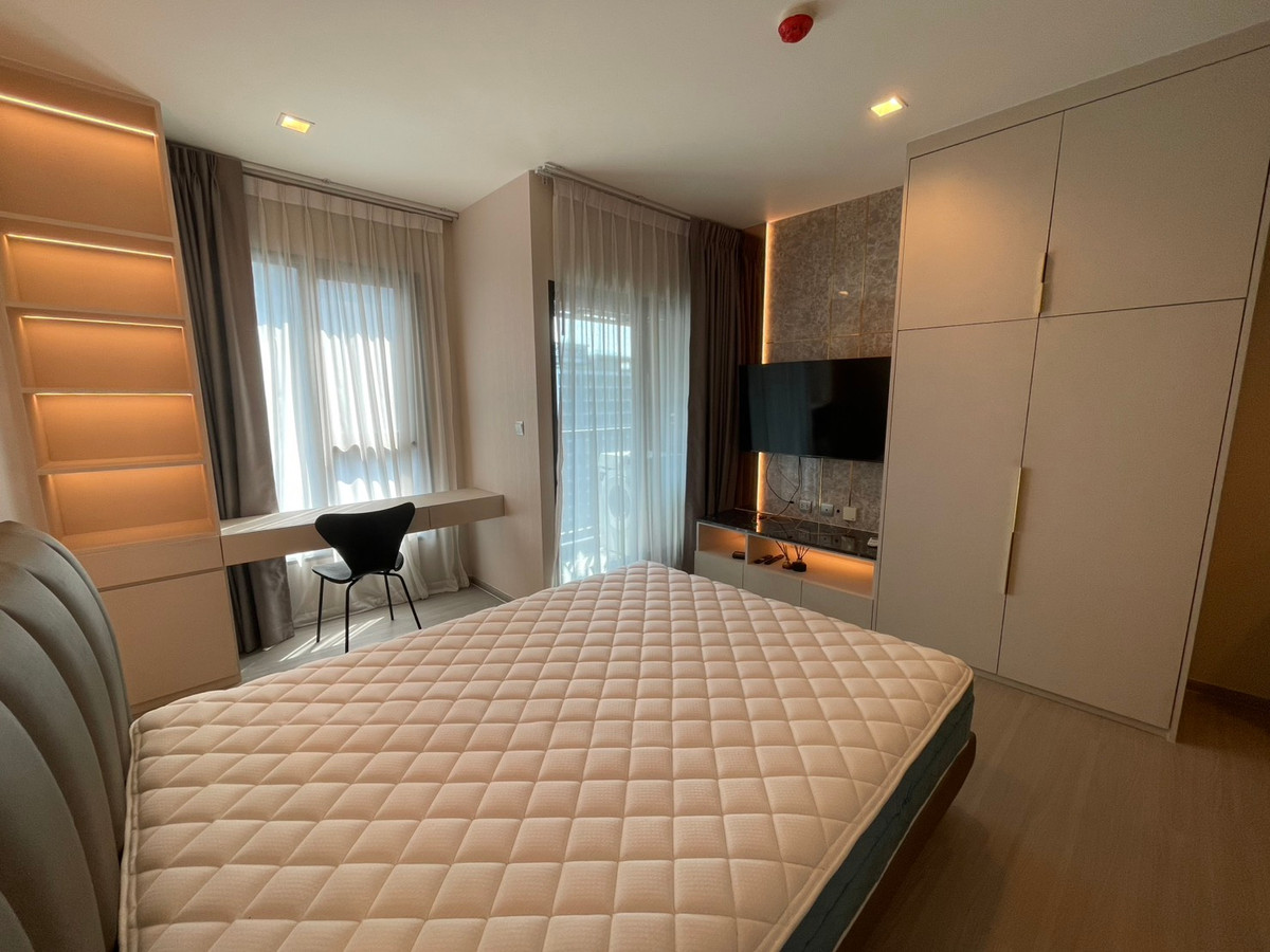 ให้เช่าคอนโดพระราม 9 เพชรบุรีตัดใหม่ RCA : 🔥🔥ให้เช่าห้องตามรูปจริง Life Asoke rama 9 (ไลฟ์ อโศก พระราม9) ขนาด 27 ตรม🔥🔥