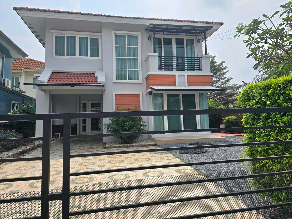 For RentHouseRattanathibet, Sanambinna : For rent, 2-story detached house, 70 sq m., on Ratchaphruek Road. (Rattanathibet) near Phra Nang Klao Bridge
