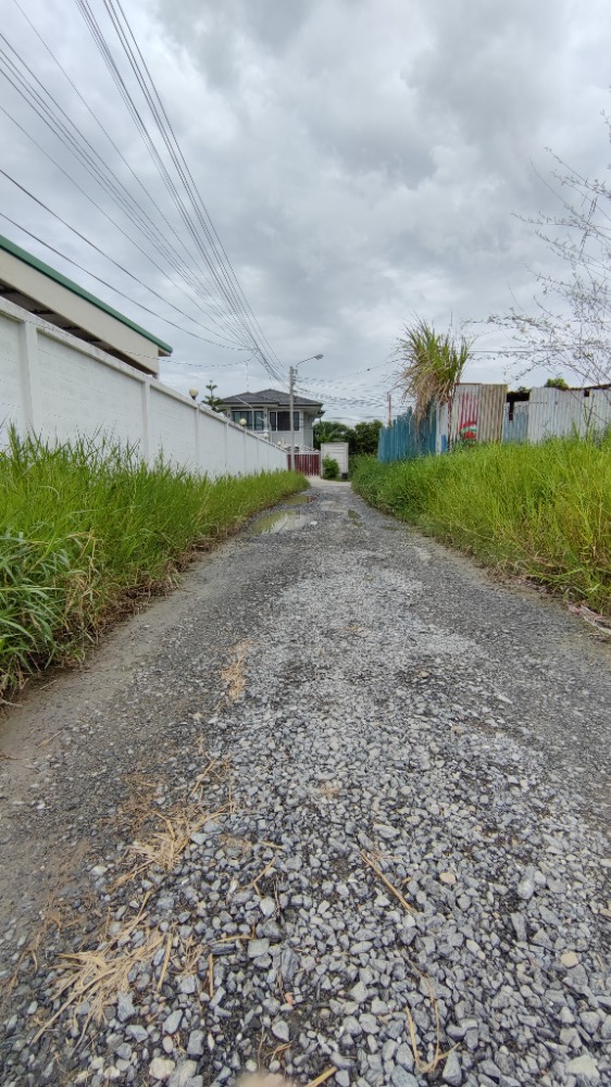 ขายที่ดินอ่อนนุช อุดมสุข : ขาย ที่ดิน 180 ตร.วา (ยังไม่ถม) ซอยพัฒนาการ 96 เข้าจากถนนพัฒนาการเพียง 350 เมตร