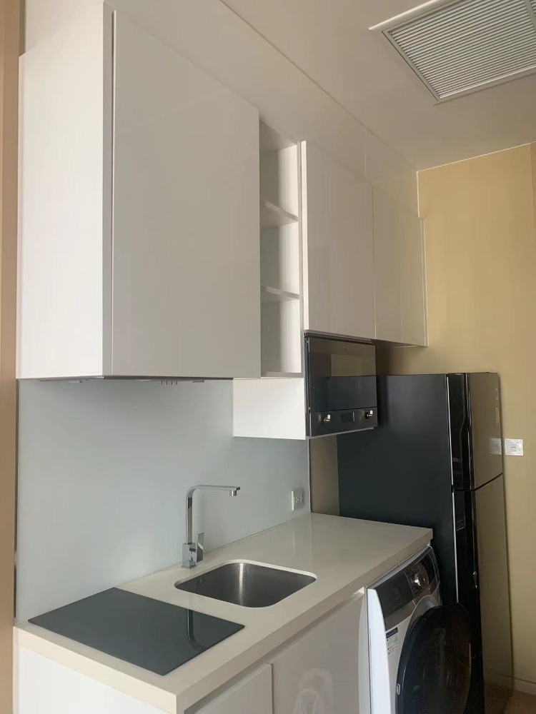 ให้เช่าคอนโดสุขุมวิท อโศก ทองหล่อ : Condo Noble Be 19 for rent