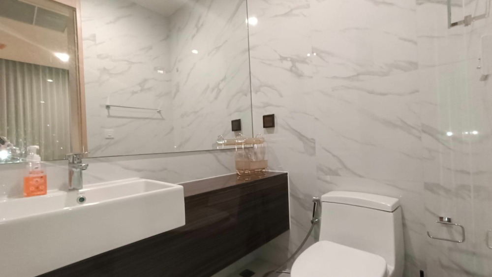 ให้เช่าคอนโดสุขุมวิท อโศก ทองหล่อ : Noble BE19 โนเบิล บี19 ノーブルビー🌻 เช่าคอนโด ห้องสวย ซอยสุขุมวิท19 ใกล้ BTS อโศก