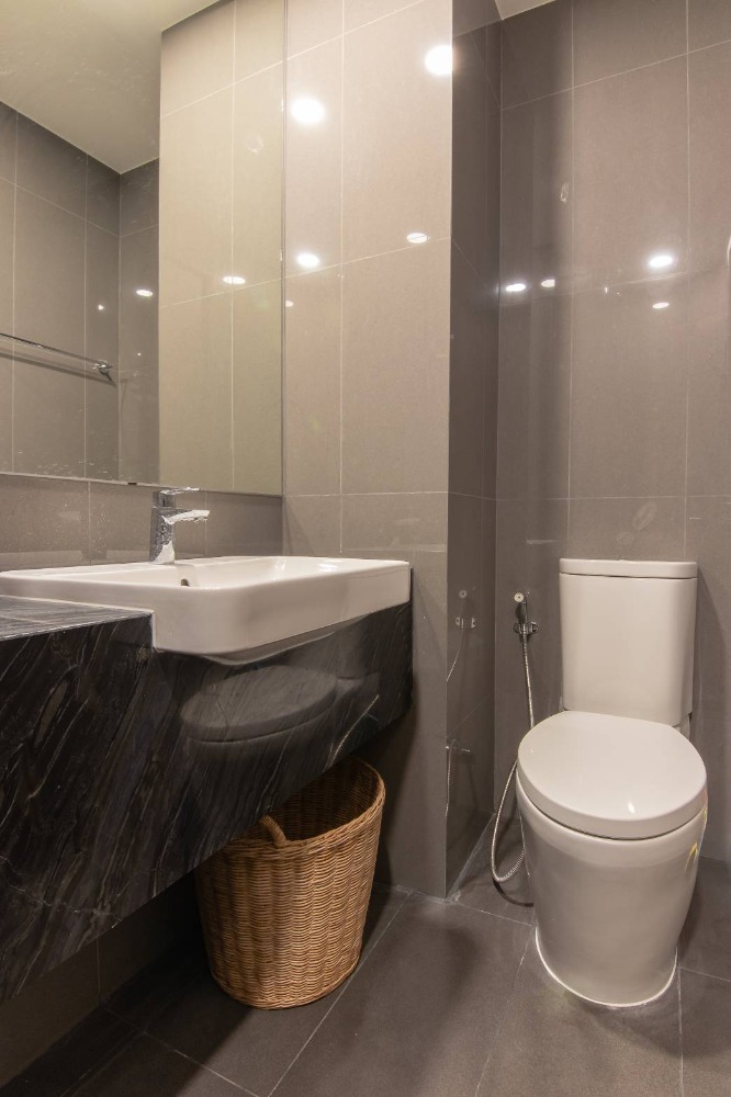 For RentCondoSiam Paragon ,Chulalongkorn,Samyan : For Rent Ashton Chula Studio 24.5 Sqm. 22,000 thb