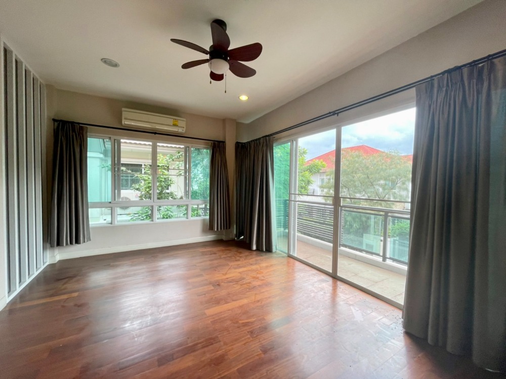 ขายบ้านวิภาวดี ดอนเมือง หลักสี่ : บ้านเดี่ยว แกรนด์บางกอกบูเลอวาร์ด วิภาวดี / 3 ห้องนอน (ขาย), Grand Bangkok Boulevard Vibhavadi / 3 Bedrooms (FOR SALE) T519