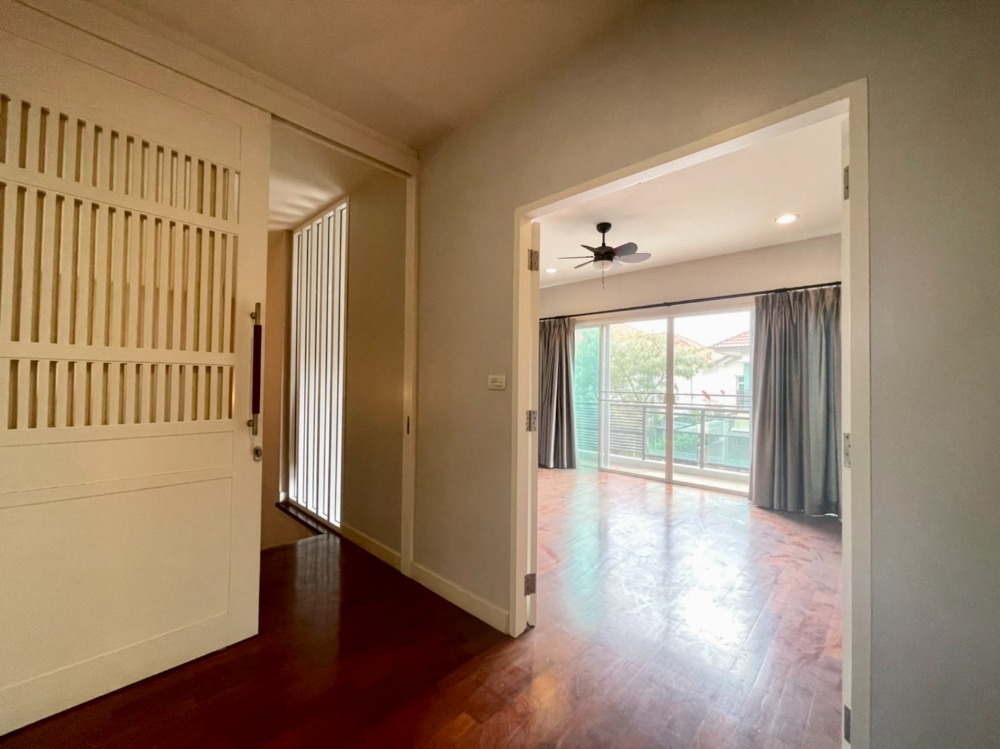 ขายบ้านวิภาวดี ดอนเมือง หลักสี่ : บ้านเดี่ยว แกรนด์บางกอกบูเลอวาร์ด วิภาวดี / 3 ห้องนอน (ขาย), Grand Bangkok Boulevard Vibhavadi / 3 Bedrooms (FOR SALE) T519