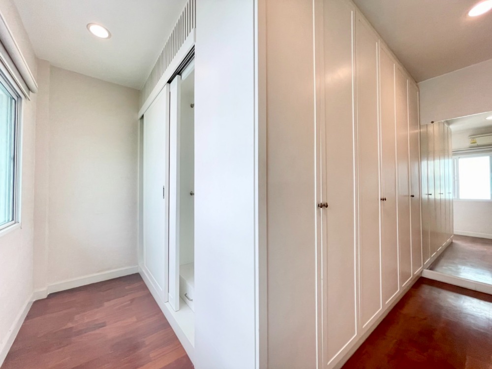 ขายบ้านวิภาวดี ดอนเมือง หลักสี่ : บ้านเดี่ยว แกรนด์บางกอกบูเลอวาร์ด วิภาวดี / 3 ห้องนอน (ขาย), Grand Bangkok Boulevard Vibhavadi / 3 Bedrooms (FOR SALE) T519