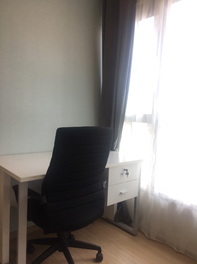 ขายคอนโดพระราม 9 เพชรบุรีตัดใหม่ RCA : S-TB9R121 เดอะเบส พระรามเก้า 26 ตรม. ชั้น 11 กั้นนอน 1.85 ล้าน 064-959-8900