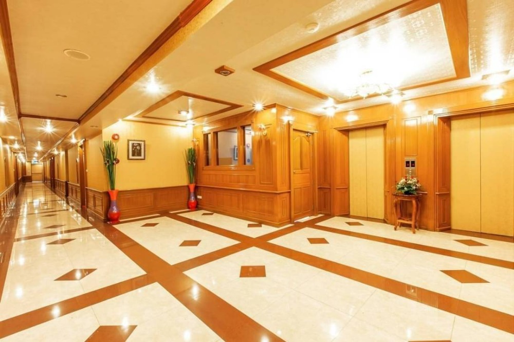 For SaleHotel&Apartment BusinessSukhumvit, Asoke, Thonglor : FOR SALE HOTEL SUKHUMVIT EKKAMAI, 4-star hotel, Sukhumvit, Ekkamai, 138 rooms