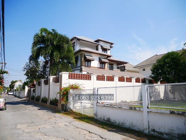 For SaleHouseNawamin, Ramindra : Quality House for Sale Patthawikon 2 Village include Private Pool in Nuanchan 56 / Ram Inthra 44 near Pradit Manutham and Nawamin Bangkok