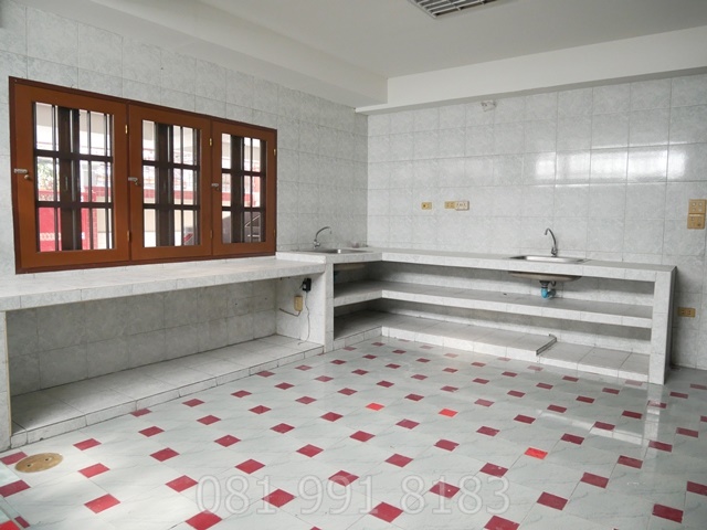 For RentShop HouseRama 8, Samsen, Ratchawat : For rent, commercial building, 3.5 floors, Nang Loeng Intersection, Nakhon Sawan Road, 46.3 sq m., 740 sq m., near Nang Loeng racecourse, near the expressway