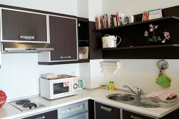 ขายคอนโดชะอำ เพชรบุรี : ขาย คอนโดติดทะเล บ้านเพลินทะเล ชะอํา มีหาดส่วนตัว 99 ตร.ม. 2 ห้องนอน ชั้น 4 ห้องมุม เฟอร์นิเจอร์ครบ พร้อมอยู่