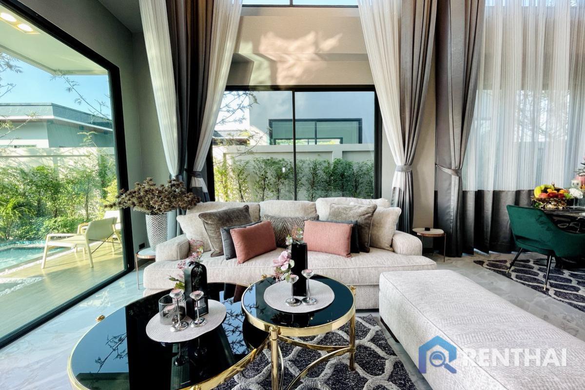 For SaleHousePattaya, Bangsaen, Chonburi : Beautiful detached house in Huay Yai - Pattaya