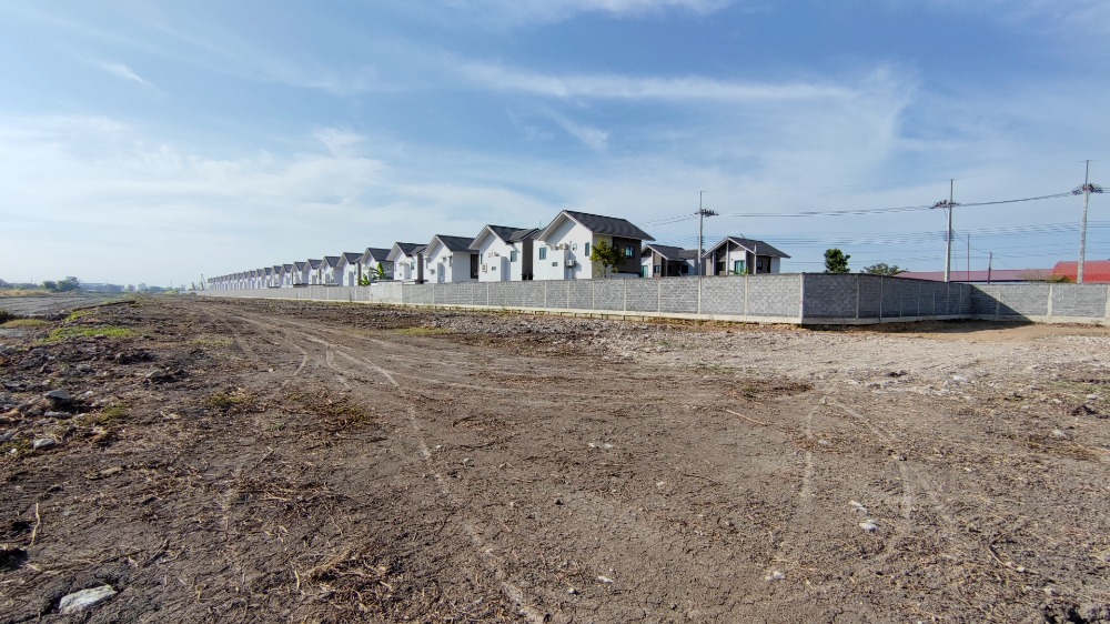 ขายที่ดินปทุมธานี รังสิต ธรรมศาสตร์ : ขาย ที่ดิน คลอง 2 ปทุมธานี 6 ไร่ ถมแล้ว ใกล้หมู่บ้านจัดสรร ห่าง ถ.รังสิต-นครนายก เพียง 6 กม.