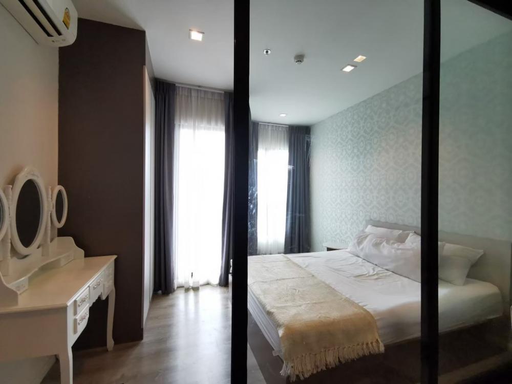 ให้เช่าคอนโดสมุทรปราการ สำโรง : ให้เช่า คอนโด วิวแม่น้ำ ติดBTS โรงเรียนนายเรือ 1ห้องนอน  8000บาท/เดือน  0961928323 นิวเยียร์