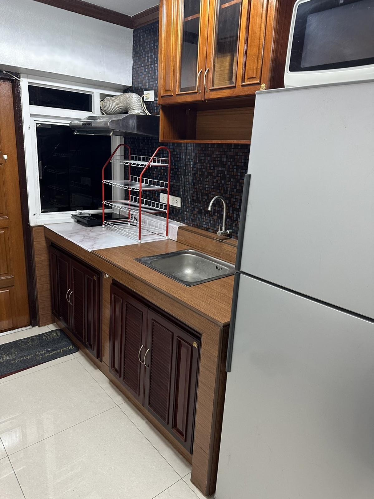 ขายคอนโด ThonglorTower (ทองหล่อทาวเวอร์) ขนาด 48 ตรม. (ห้องมุม) ชั้น10 ตึก B Loading...