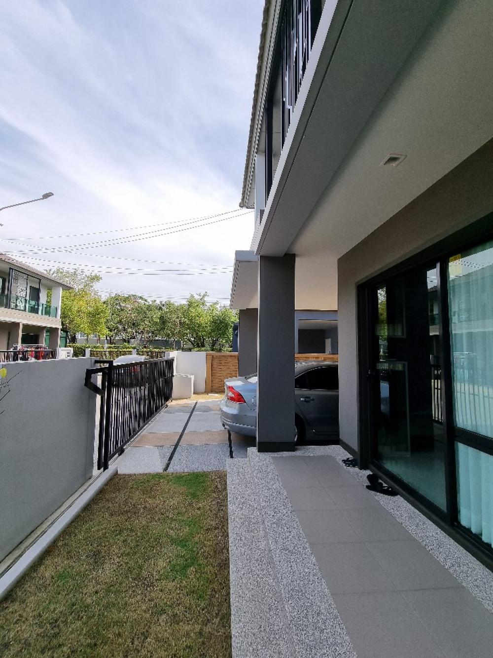 ขายบ้านบางนา แบริ่ง ลาซาล : 💫ขายบ้านเดี่ยวตกแต่งครบพร้อมอยู่โครงการ บุราสิริ วงแหวน อ่อนนุช บ้าน Zone ใหม่ล่าสุด แถมครบทุกอย่าง เครื่องใช้ไฟฟ้า Brand name อย่างดี แอร์ห้องรับแขกฝังฝ้า💫