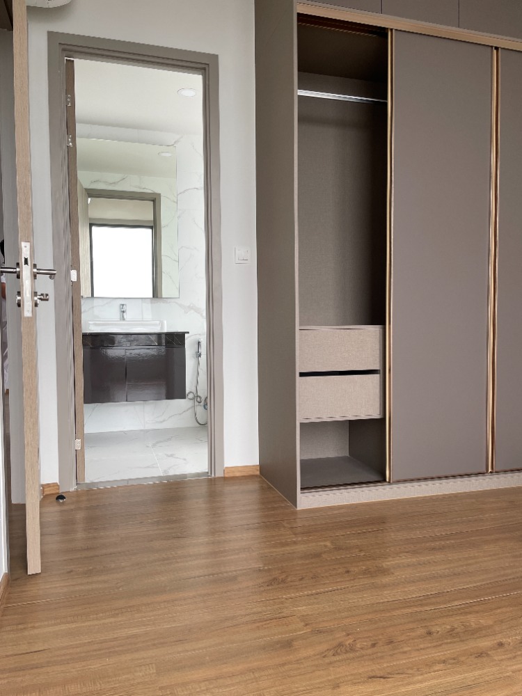 For SaleCondoRama9, Petchburi, RCA : Condo for sale, Cloud Thonglor-Phetchaburi, 47th floor, usable area 54.34 sq m, 2 bedrooms, 2 bathrooms, convenient travel, next to New Phetchaburi Road, connected to CBD Asoke and New CBD Rama 9, near MRT Phetchaburi, BTS Phrom Phong. , and Si Rat Expres