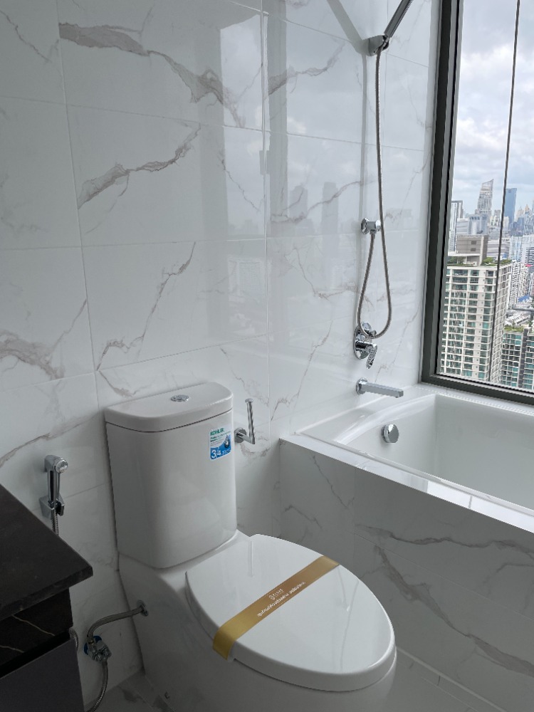 For SaleCondoRama9, Petchburi, RCA : Condo for sale, Cloud Thonglor-Phetchaburi, 47th floor, usable area 54.34 sq m, 2 bedrooms, 2 bathrooms, convenient travel, next to New Phetchaburi Road, connected to CBD Asoke and New CBD Rama 9, near MRT Phetchaburi, BTS Phrom Phong. , and Si Rat Expres