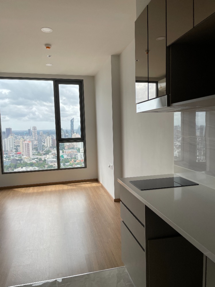 For SaleCondoRama9, Petchburi, RCA : Condo for sale, Cloud Thonglor-Phetchaburi, 47th floor, usable area 32.28 sq m, size 1 bedroom, 1 bathroom, convenient travel, next to New Phetchaburi Road, connected to CBD Asoke and New CBD Rama 9, near MRT Phetchaburi, BTS Phrom Phong. , and Si Rat Exp