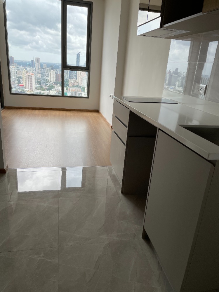 For SaleCondoRama9, Petchburi, RCA : Condo for sale, Cloud Thonglor-Phetchaburi, 47th floor, usable area 32.28 sq m, size 1 bedroom, 1 bathroom, convenient travel, next to New Phetchaburi Road, connected to CBD Asoke and New CBD Rama 9, near MRT Phetchaburi, BTS Phrom Phong. , and Si Rat Exp