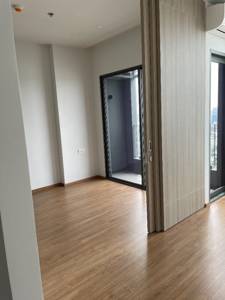 For SaleCondoRama9, Petchburi, RCA : Condo for sale, Cloud Thonglor-Phetchaburi, 47th floor, usable area 32.28 sq m, size 1 bedroom, 1 bathroom, convenient travel, next to New Phetchaburi Road, connected to CBD Asoke and New CBD Rama 9, near MRT Phetchaburi, BTS Phrom Phong. , and Si Rat Exp