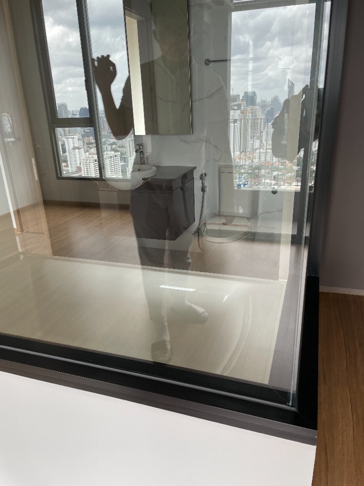 For SaleCondoRama9, Petchburi, RCA : Condo for sale, Cloud Thonglor-Phetchaburi, 47th floor, usable area 32.28 sq m, size 1 bedroom, 1 bathroom, convenient travel, next to New Phetchaburi Road, connected to CBD Asoke and New CBD Rama 9, near MRT Phetchaburi, BTS Phrom Phong. , and Si Rat Exp