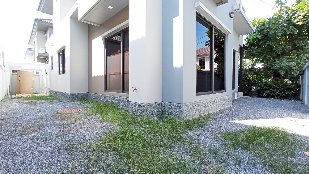 For SaleHouseLadkrabang, Suwannaphum Airport : Very beautiful house!! Life Bangkok Boulevard, Wongwaen-Rama 9, For sale with tenant