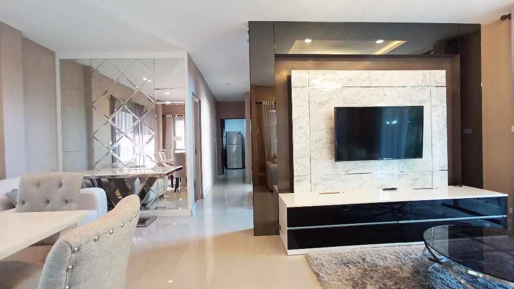 For SaleHouseLadkrabang, Suwannaphum Airport : Very beautiful house!! Life Bangkok Boulevard, Wongwaen-Rama 9, For sale with tenant