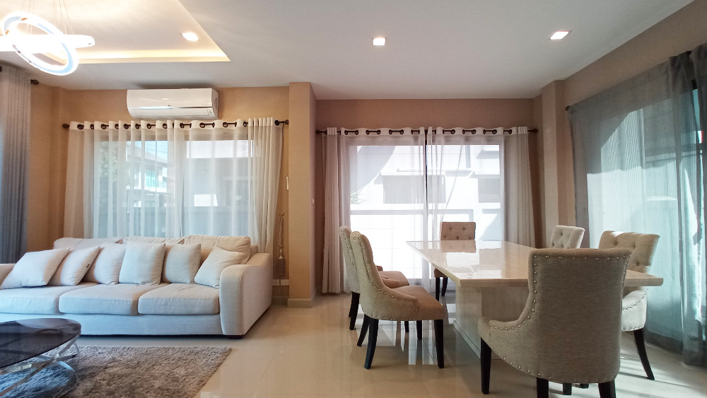 For SaleHouseLadkrabang, Suwannaphum Airport : Very beautiful house!! Life Bangkok Boulevard, Wongwaen-Rama 9, For sale with tenant